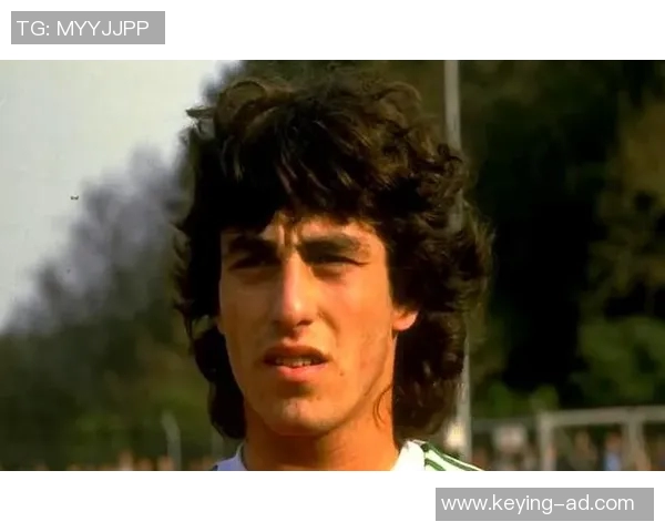 左脚足球巨星的魅力与成就探索他们如何用左脚书写传奇历史