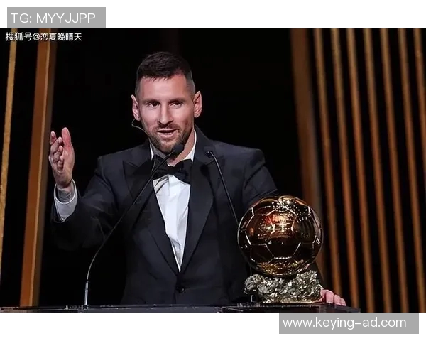 足球场上的璀璨星光:细腻描绘足球明星的风采与魅力 足球场上的璀璨星光:细腻描绘足球明星的风采与魅力